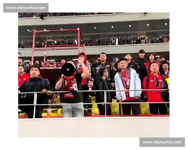 反转！成都球迷勇斗 “人贩” 竟是醉酒误认