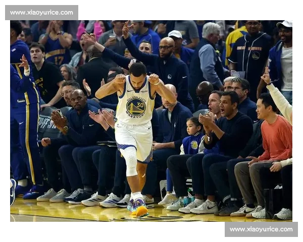 戈登 50+10 三分空砍！库里 42 分统治加时毁其生涯夜